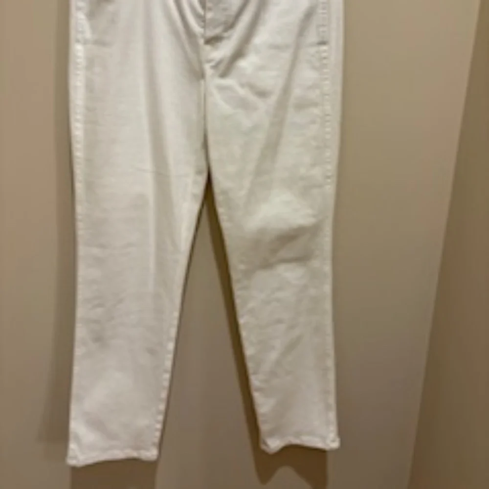 WHBM White Jeans - 4R - NWT - Picture 2 of 12